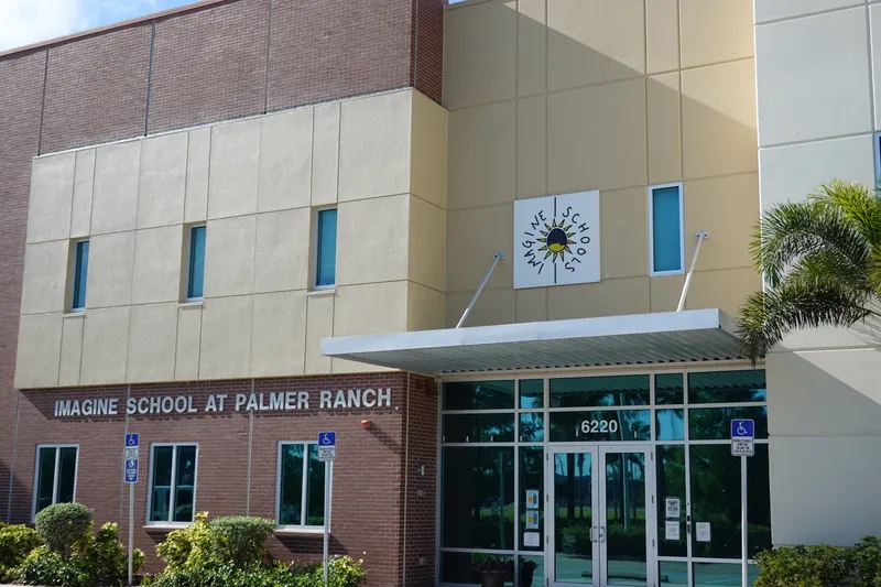 Palmer Ranch campus